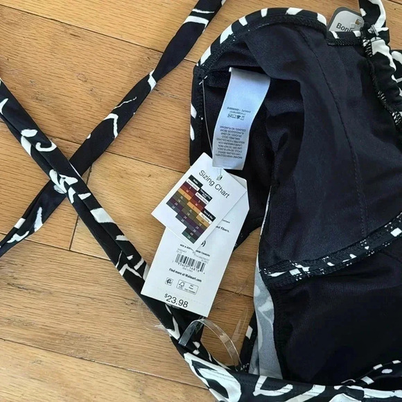 Time and Tru Keyhole Halter Swim Tankini Top Women’s S 4-6 NWT Black White - Picture 8 of 9